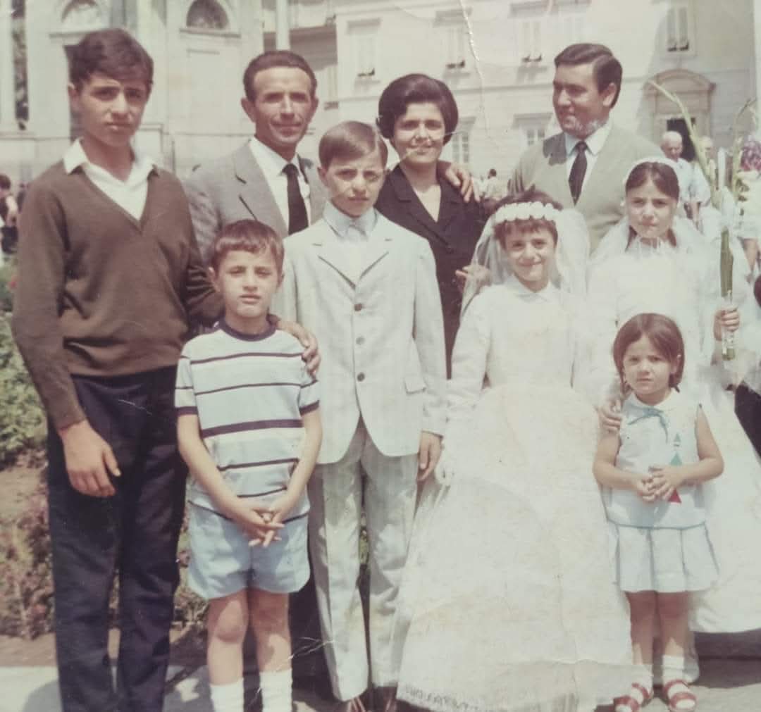 Famiglia Martino (Carmela Cuomo con suo marito Francesco Martino e figli)